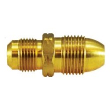 Buchanan 34041 - ADAPTER 0.88-14 LH POL 3/8IN FLRD BRS