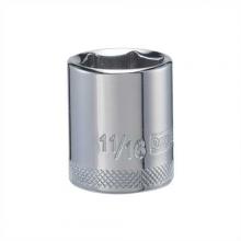 DeWalt DWMT88981 - 3/8 in Drive 6 pt Socket 11/16 in
