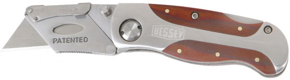 Folding Utility Knife – Wood Handle<span class=' ItemWarning' style='display:block;'>Item is usually in stock, but we&#39;ll be in touch if there&#39;s a problem<br /></span>