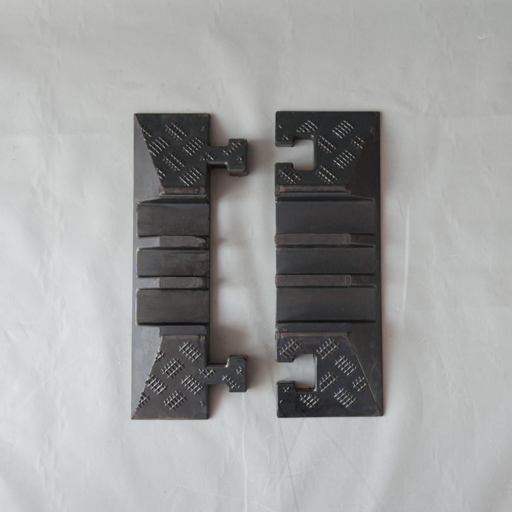 TRC- 3-CHANNEL END CAP SET<span class=' ItemWarning' style='display:block;'>Item is usually in stock, but we&#39;ll be in touch if there&#39;s a problem<br /></span>