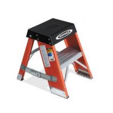 Werner-Ladder SSF02 - SSF02 2ft Type IAA Fiberglass Step Stand